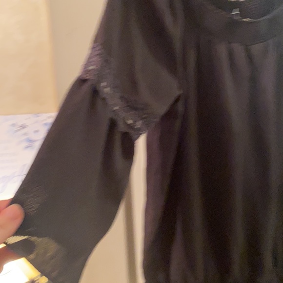 Cute Fall top - Picture 2 of 2